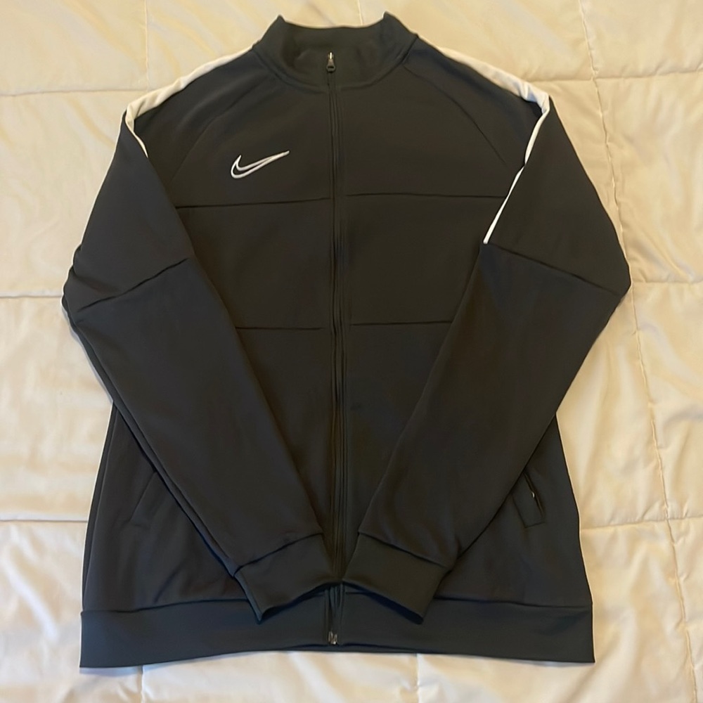 Women’s Nike Dri-fit zip up sweater